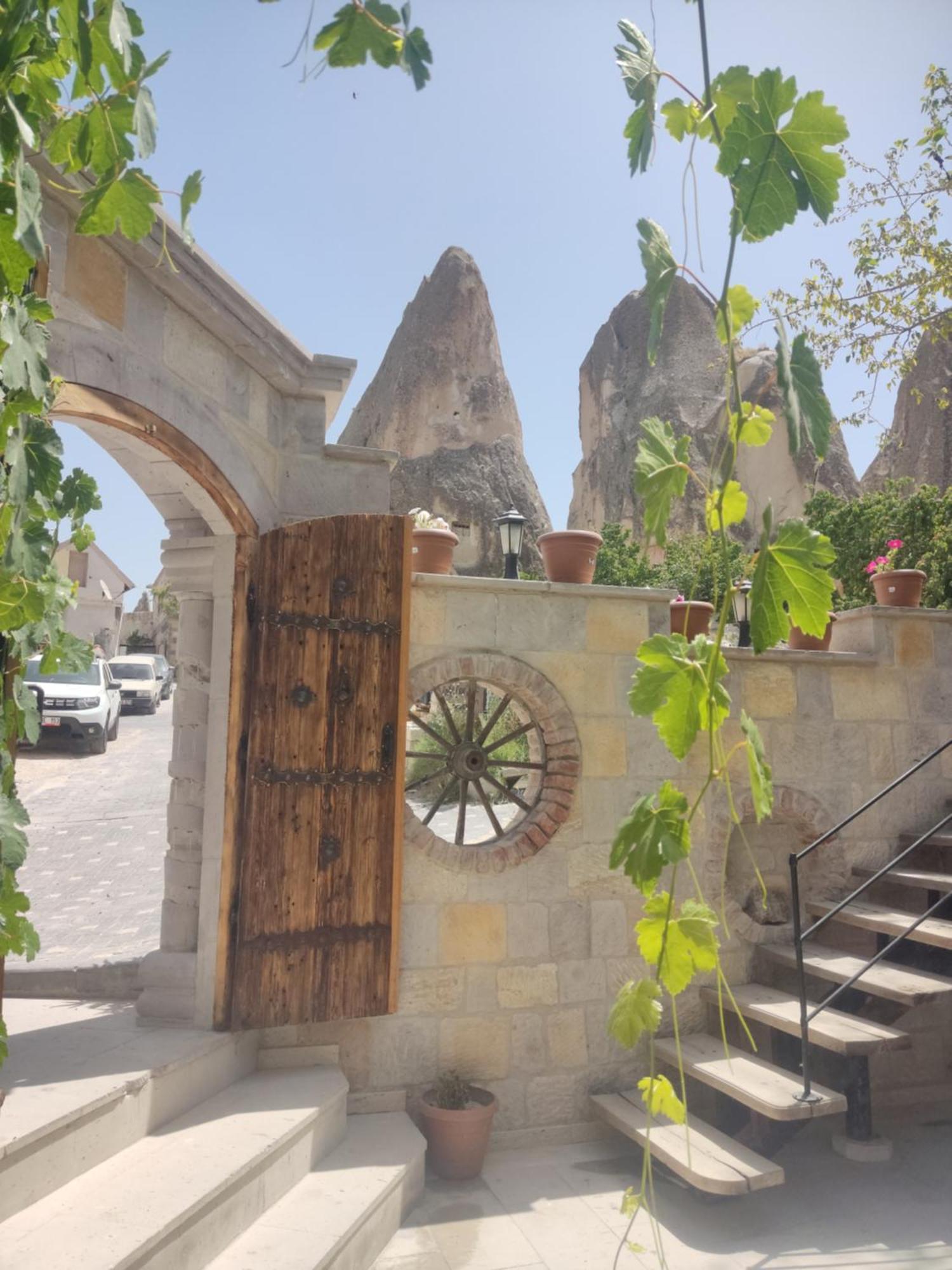 Отель Luwian Stone House Гореме Экстерьер фото