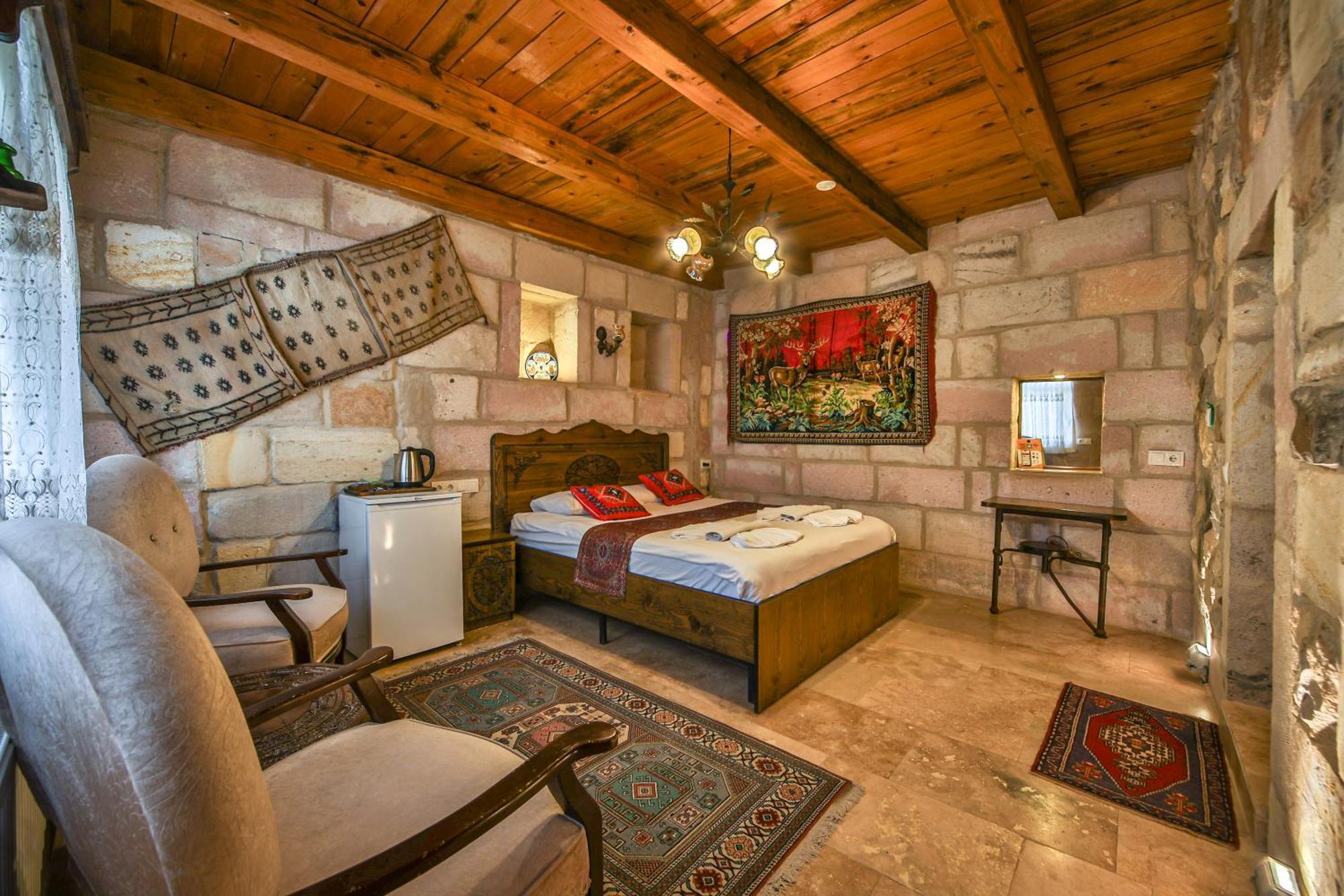 Отель Luwian Stone House Гореме Экстерьер фото