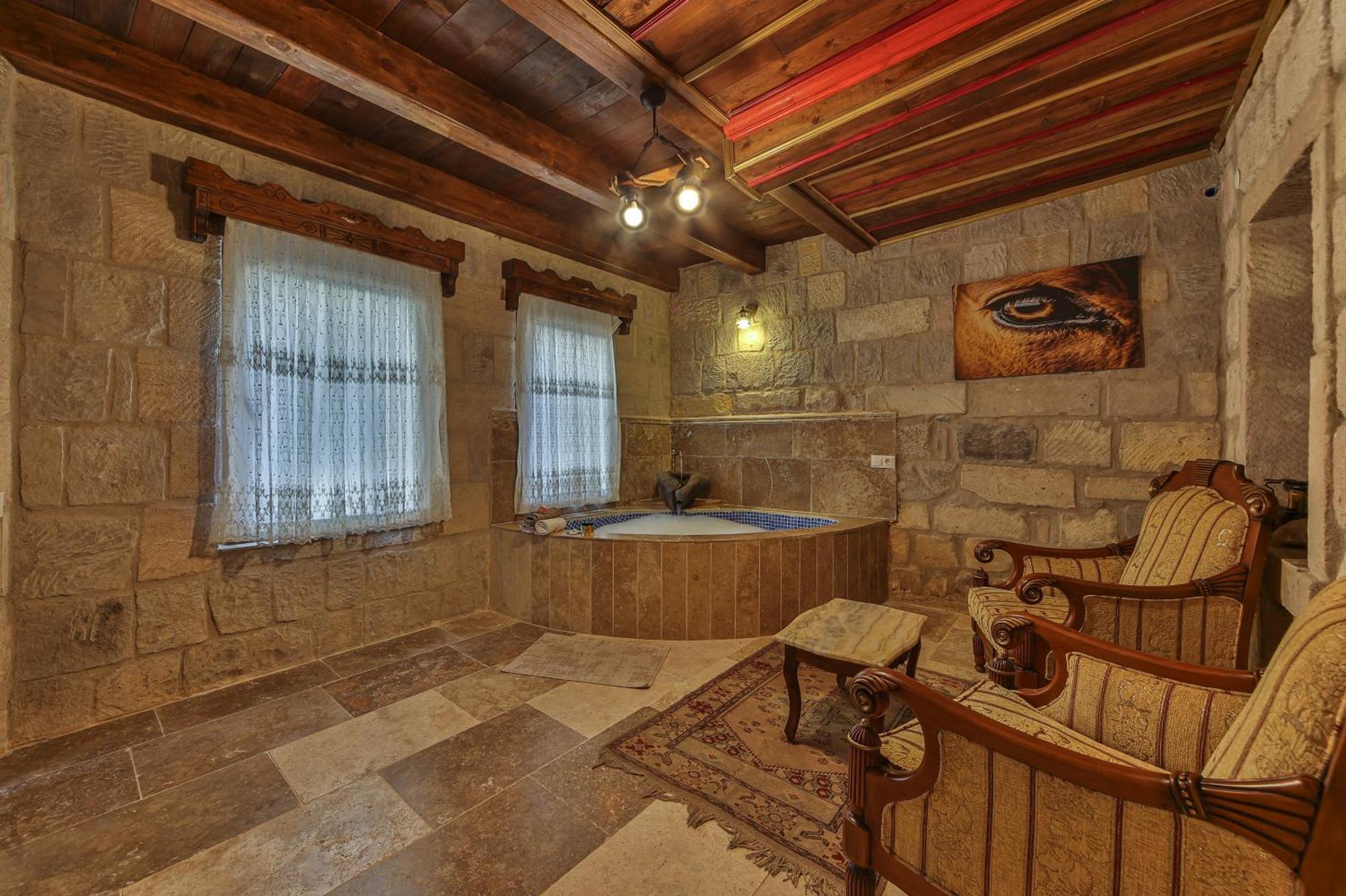 Отель Luwian Stone House Гореме Экстерьер фото